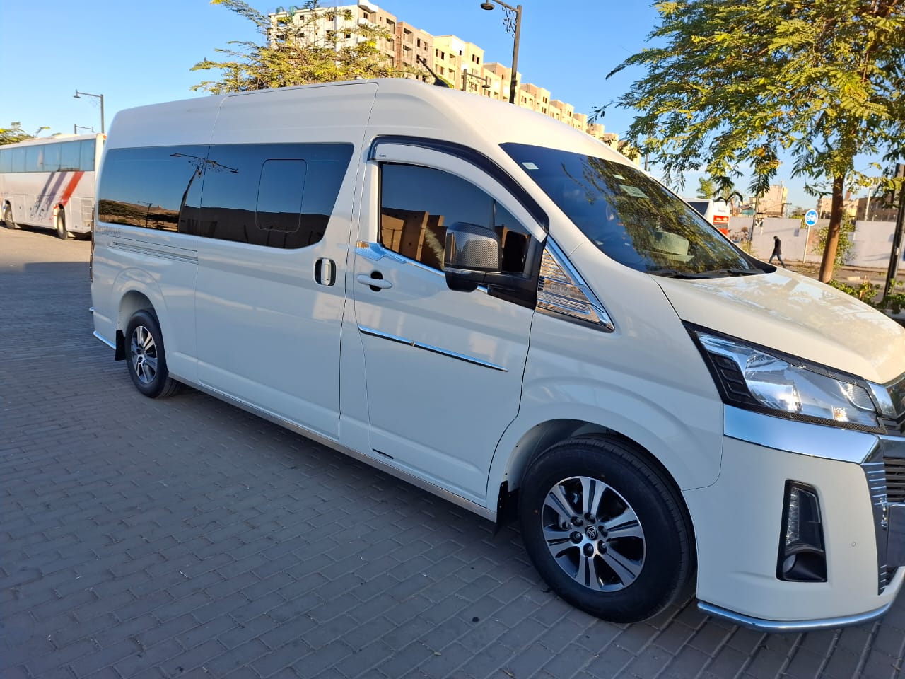 Transportation for more than 2 persons